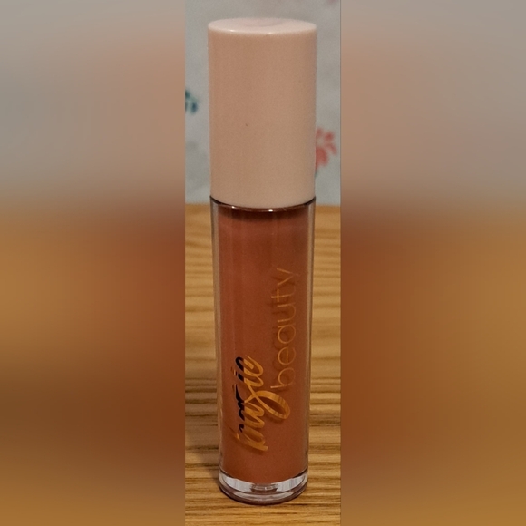 Lot Of High End Lip Gloss Liner & Lipstick w/ Eyelash Cosmetic Makeup Beauty - Picture 5 of 8
